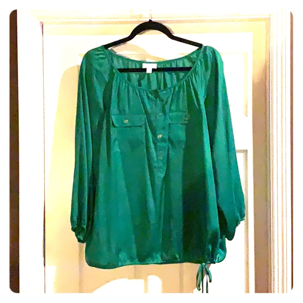 Women’s emerald green blouse